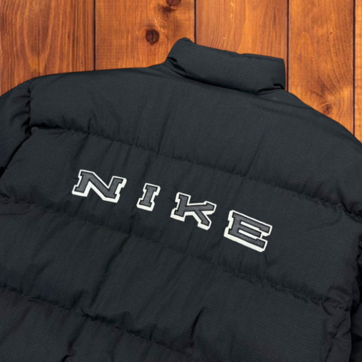 Nike 90s Puffer Jacket (L)