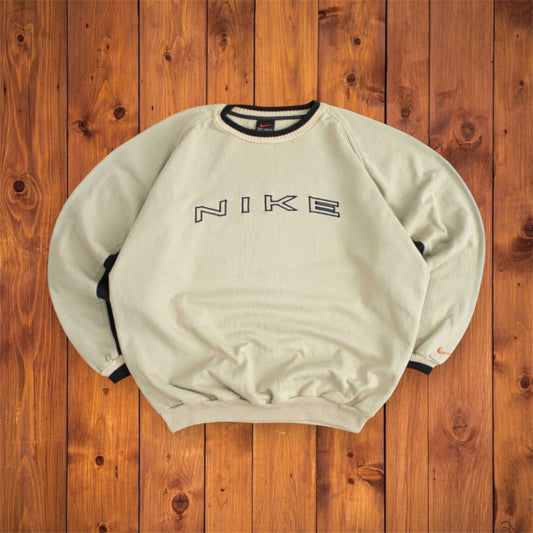 NIKE 90s Sweater (L)
