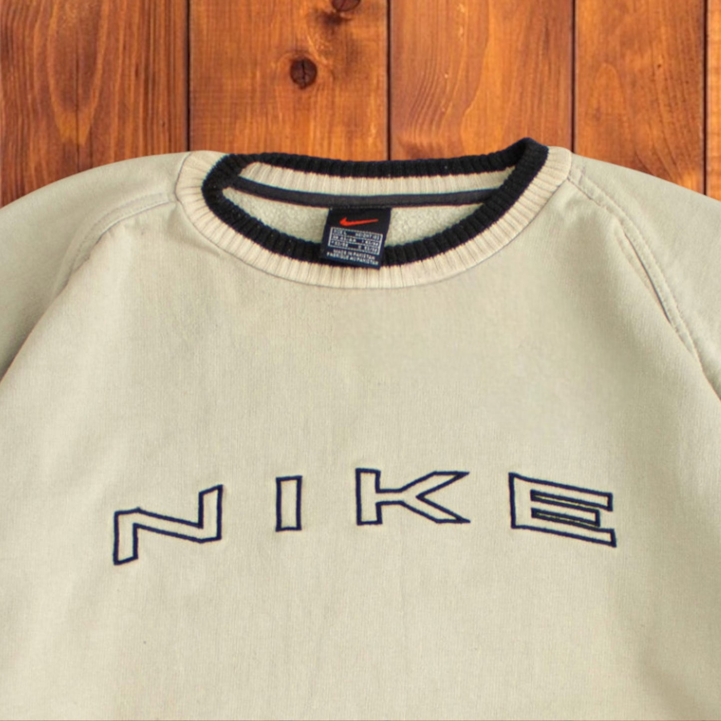 NIKE 90s Sweater (L)