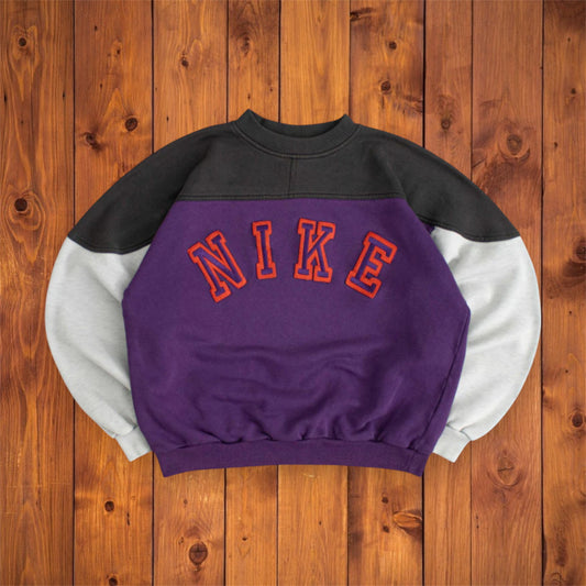 NIKE 90s Sweater (L)