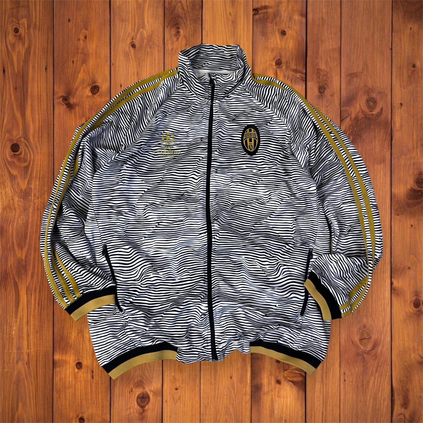 Juventus Jacket L