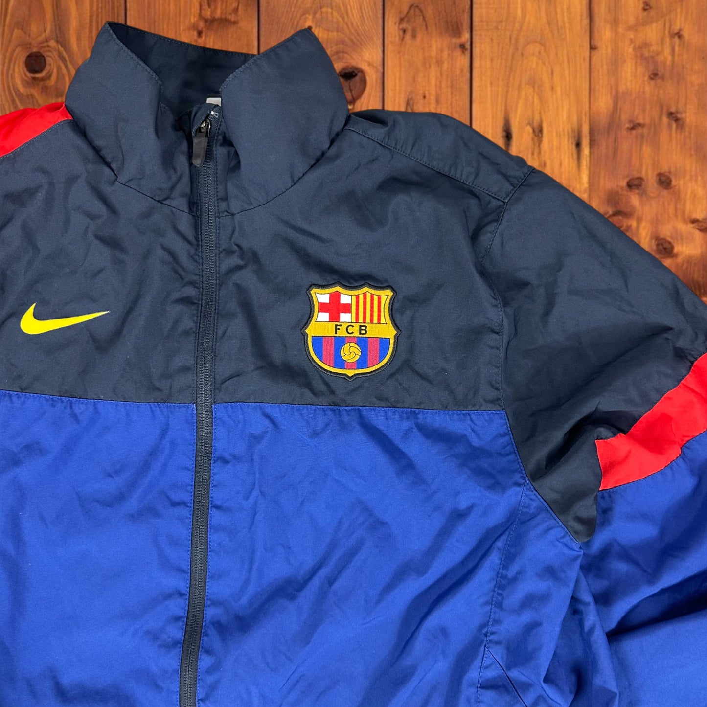 Nike Barcelona track jacket (L)