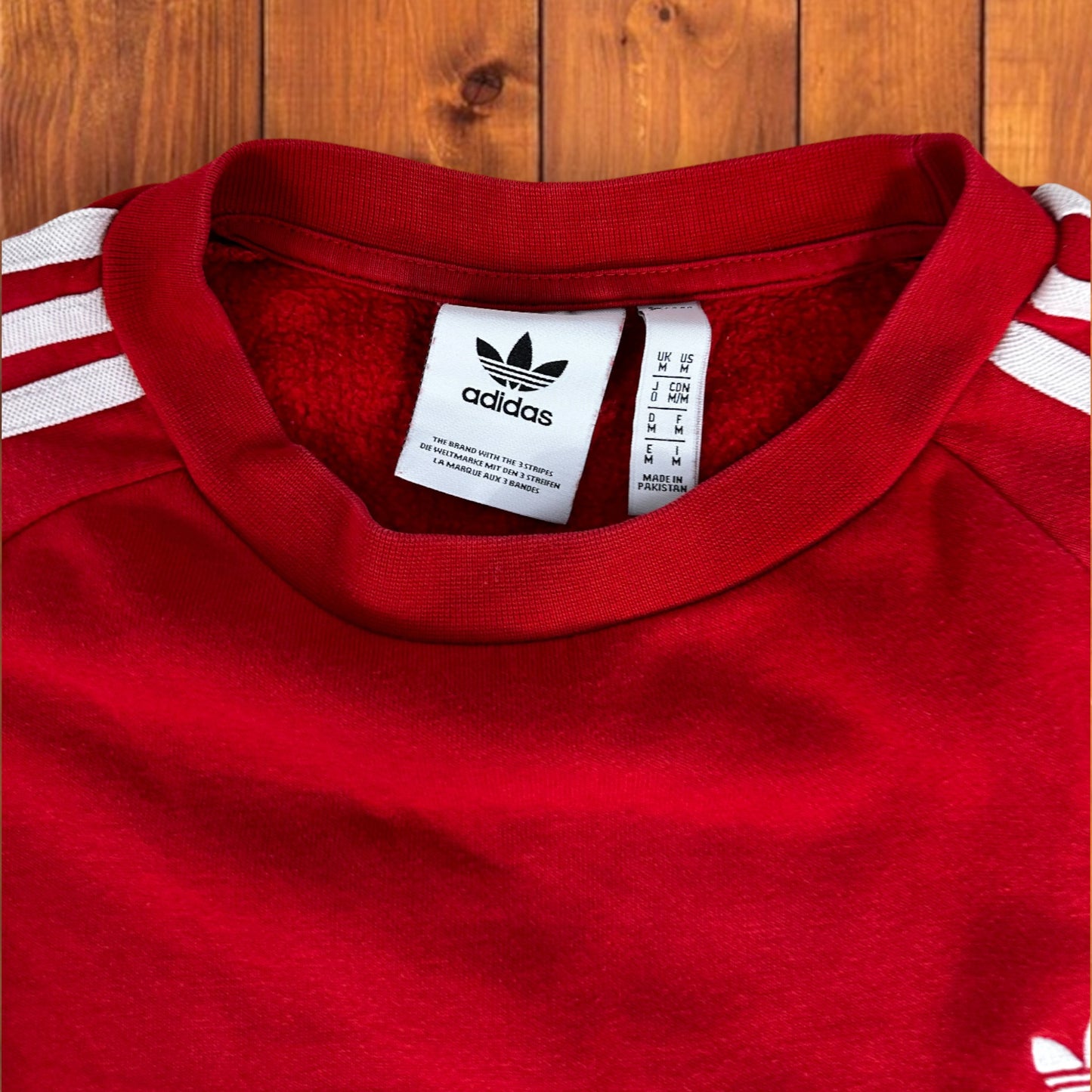 Adidas Sweater (M)