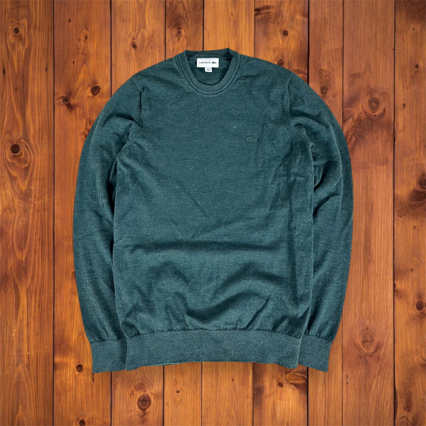 Lacoste Woll-Sweater in Navy-Green in Größe S – Lacoste navy green wool sweater, size S.